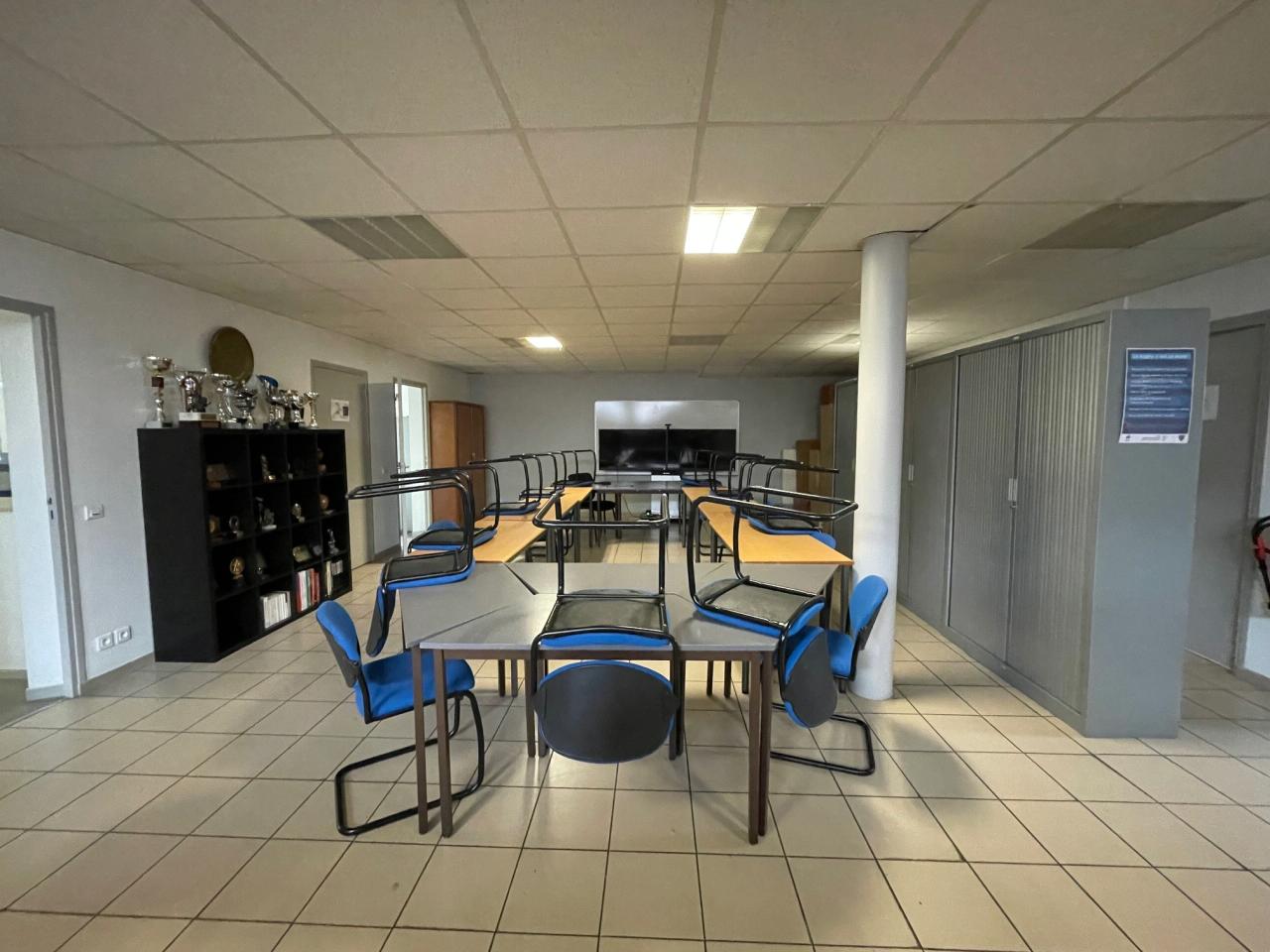 Bureau Villeneuve-d'Ascq 274m² Vente bureau Villeneuve-d'Ascq Nord OVBUR2531899 1